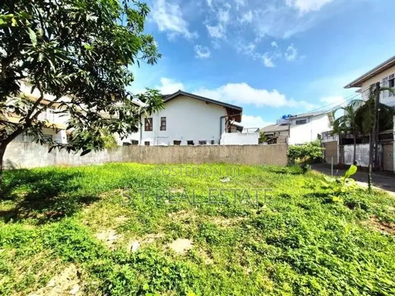 12P High Residential Bare Land For Sale In Nawala