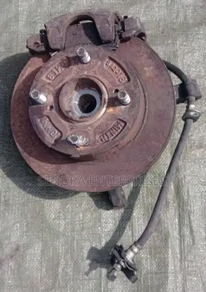 Suzuki Wagon R MH44S Front Hub LH