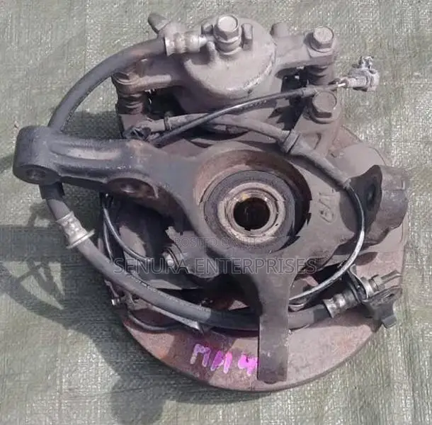 Suzuki Wagon R MH44S Front Hub LH