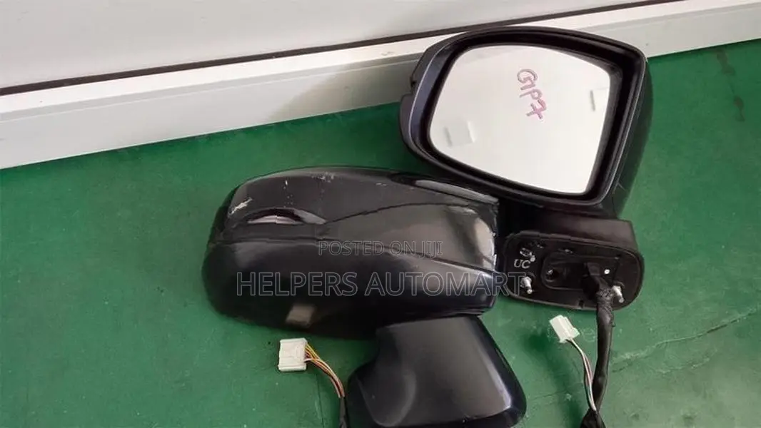 Honda Fit shuttle Gp7 Side mirror