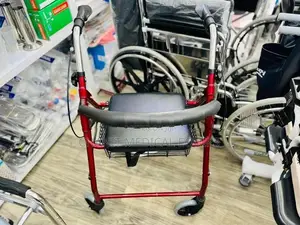 Moving Walker with Seat Bucket Rollator