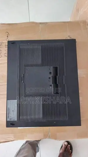 19’LED Square Monitor