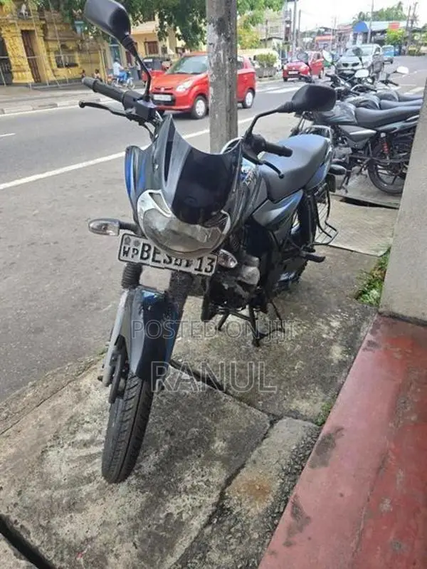 Bajaj Discover 125 2016