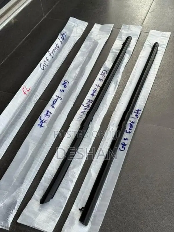 Honda fit gp5 window whether strips genuine door beading