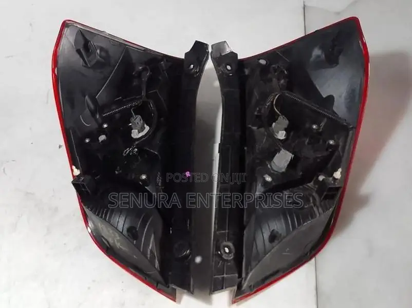 HONDA FIT GP5 TAIL LIGHT LH/RH