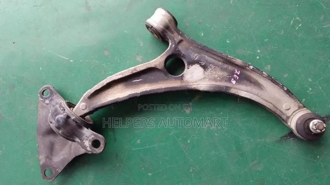 Honda Insight ZE2 Lower Arm