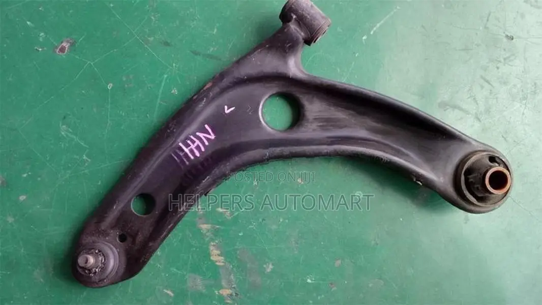 Toyota Aqua NHP10 Lower Arm