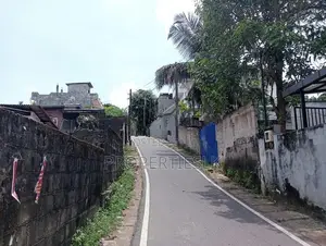 Nugegoda 7.6 Perches Land for Sale ,
