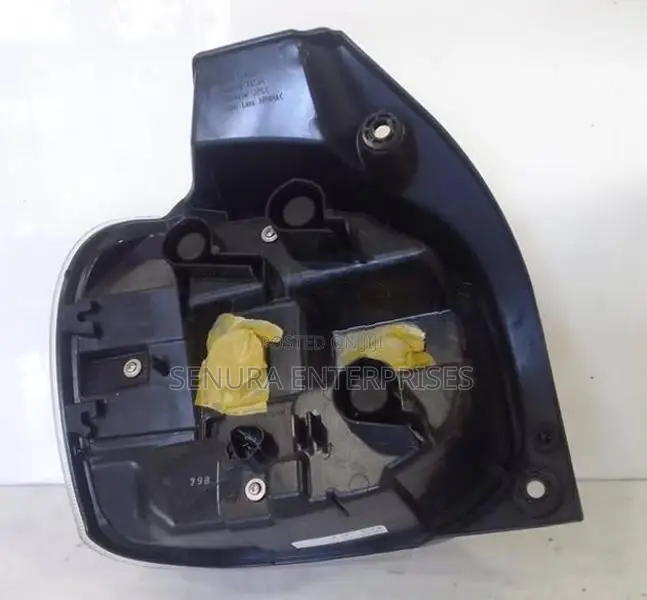 Toyota Passo M700 Tail Light R/h