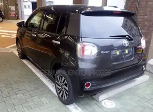 Toyota Passo M700 Tail Light R/h