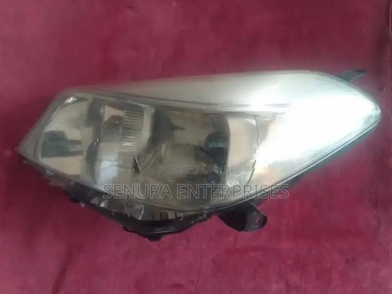 Toyota Vitz Ksp130 Head Light L/h