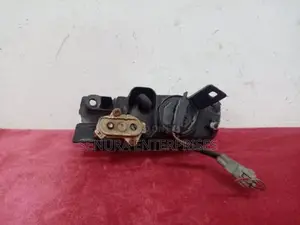 Toyota Crown YXS11 Fog Light Rh