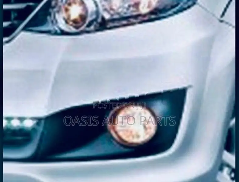 Toyota Fortuner Hilux Replacement Fog Lamps Halogen or LED