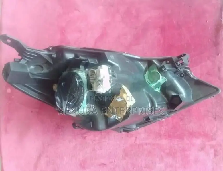 Toyota Vitz Ksp130 Head Light L/h