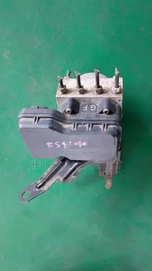Toyota vitz ksp90 ABS (GF)