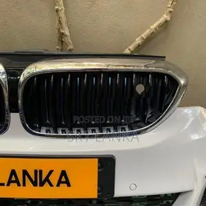 Genuine 5 530e 2019 M Sport Bumper grill headlight nose cut