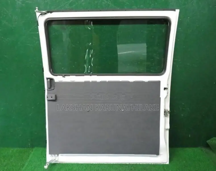 Nissan Mazda Vanette Dickey Door