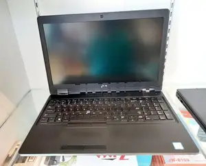 Dell i5 7th|15.6 FHD|8GB|256GB Nvme|Laptop