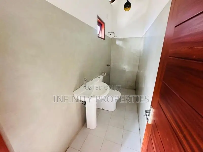 (AF184) Brand New 2 Storey House with 7P Sale Moratuwa