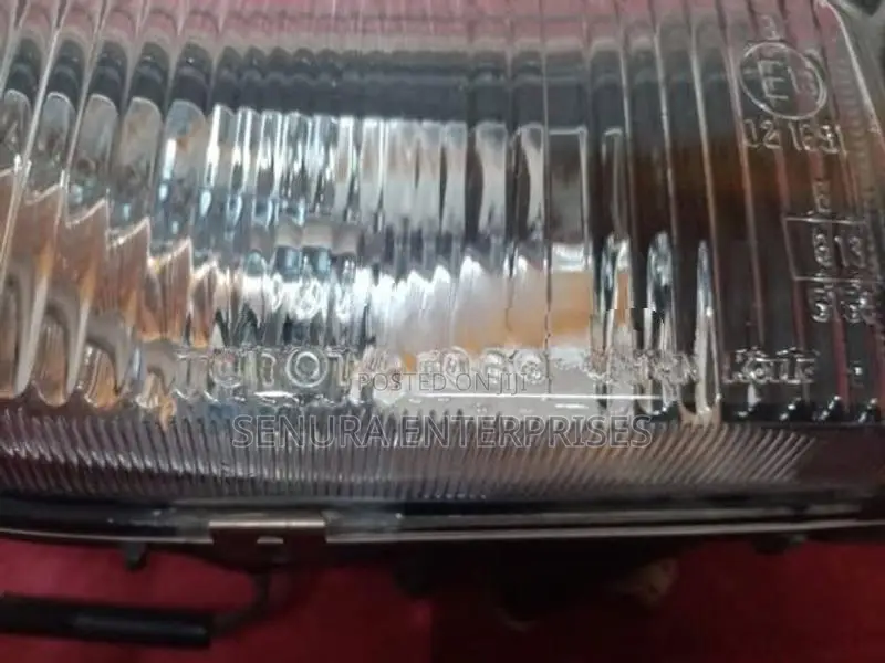 Toyota Crown YXS11 Fog Light Rh