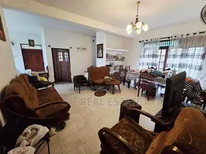 20P Paddy Field Facing Land with House for Sale in Piliyandala