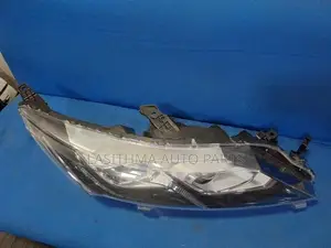Eclipse Cross Head Lamp