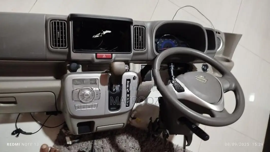 Suzuki Every Wagon Dash Board with Multifunction Steering Wheel