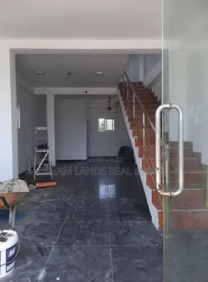 COMMERCIAL BUILDING FOR RENT IN MORATUWA (SP819)