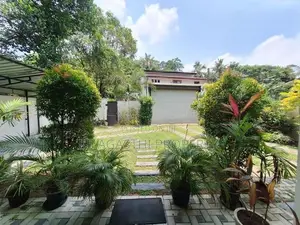 thalawathugoda city luxury house for sale