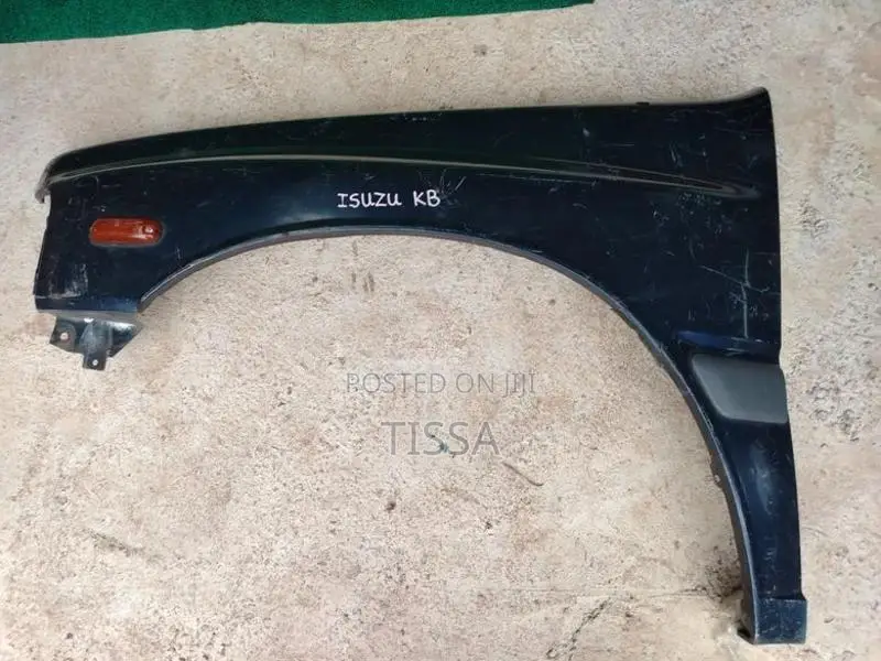 Izusu KB Fender