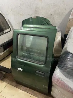 Nissan D22 Complete Power Door Set