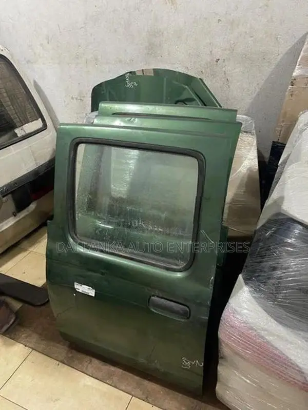 Nissan D22 Complete Power Door Set