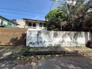 13P Commercial Property For Sale in Nawala