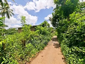 Land for Sale Pitipana, (Suitable blockout’s). (ID : PTPN001)