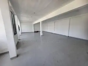 Kelaniya : 6,500sqft Four Storey Building for Rent