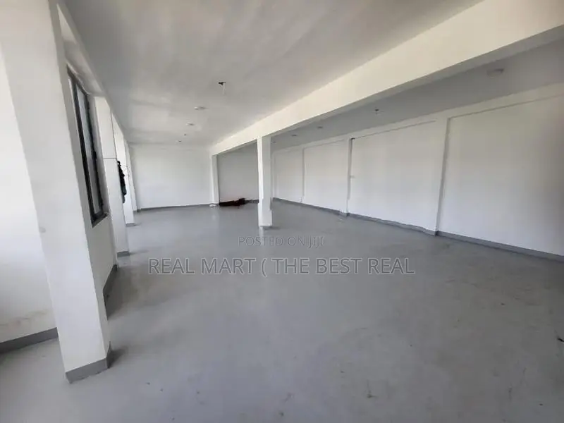 Kelaniya : 6,500sqft Four Storey Building for Rent