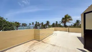 Fully Furnished 3BR Beach Villa in Mount Lavinia For Sale