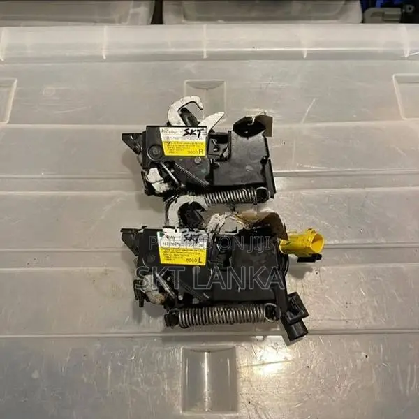 Genuine Bmw X1 F48 Lci 2019 Bonnet Active Locks