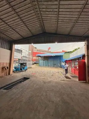 COMMERCIAL PROPERTY FOR RENT IN THALAWATHUGODA (SP824)