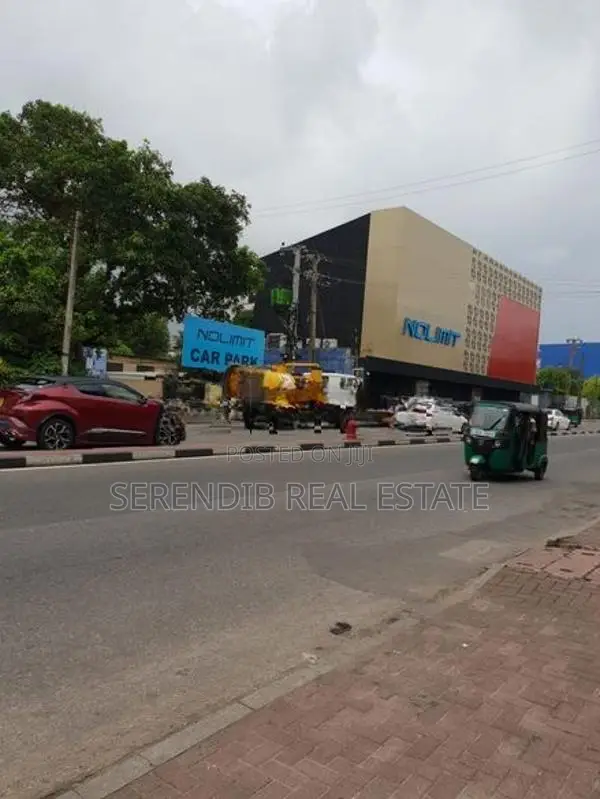 33 Perches Commercial Land Sale in Galle Road Dehiwala