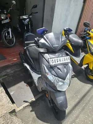 Honda Dio 2017
