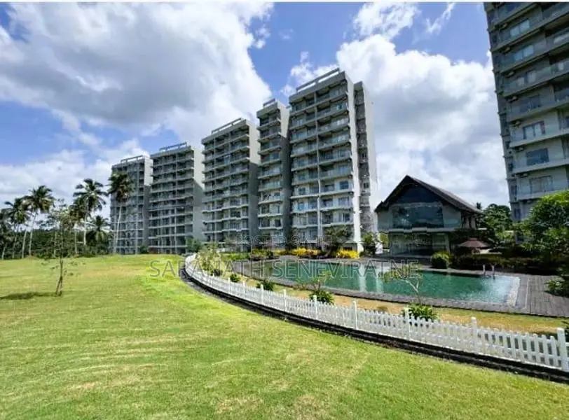 8th Floor Canterbury Golf Apartment Kahathuduwa Piliyandala Kesbewa