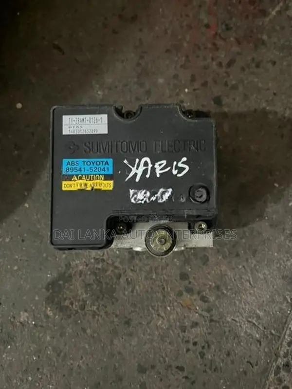 Toyota Yaris Belta ABS unit