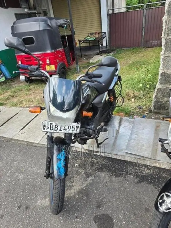 Bajaj Platina 2014