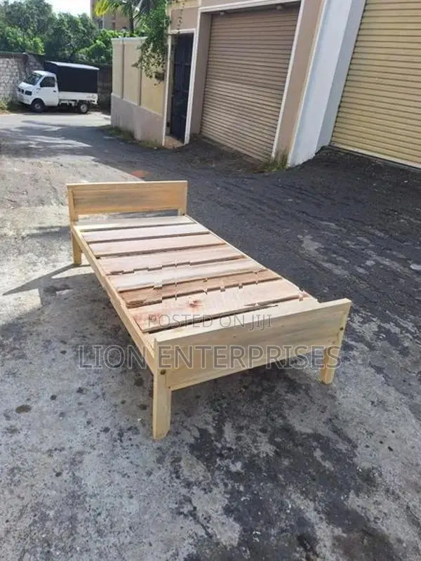 Single wooden beds 6×3