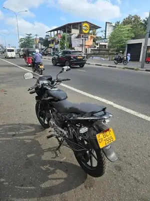 Bajaj Pulsar 150 2015