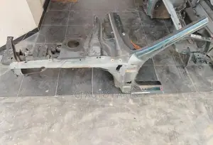 Toyota Corona Carina 190 A post Apron Cut