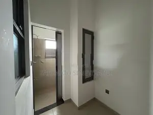 8th Floor Canterbury Golf Apartment Kahathuduwa Piliyandala Kesbewa
