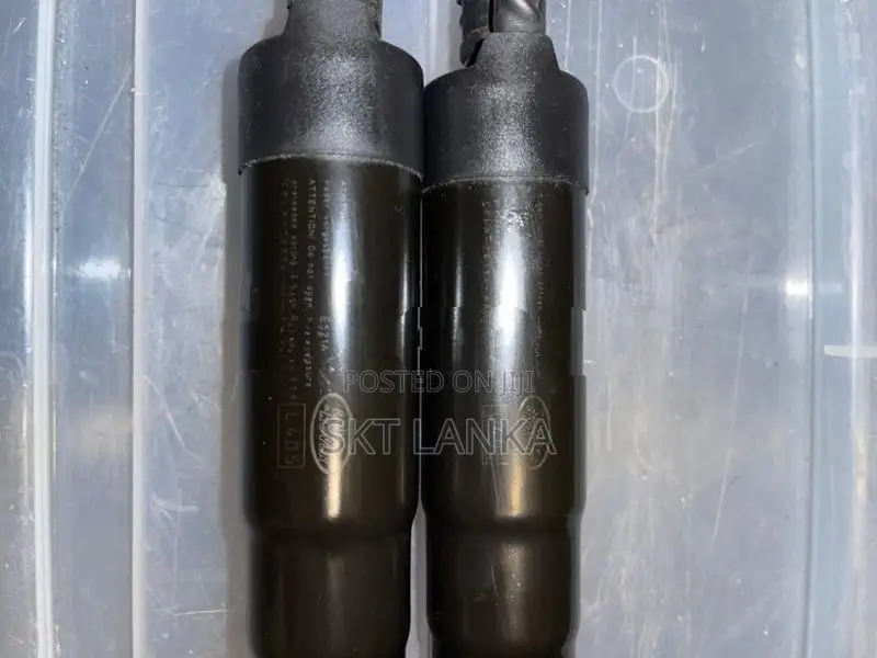 Genuine Range Rover Vogue 2020 dicky electric shocks
