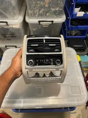 Genuine BMW 740e 740Le 2018 Rear Climate Control Ac Vents